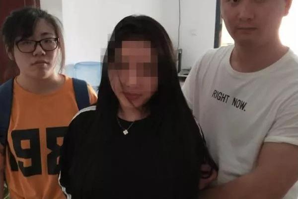重庆警方破获一起部督毒品案 缴获毒品9公斤